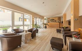 Hotel Oazis